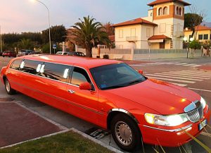 limousine red